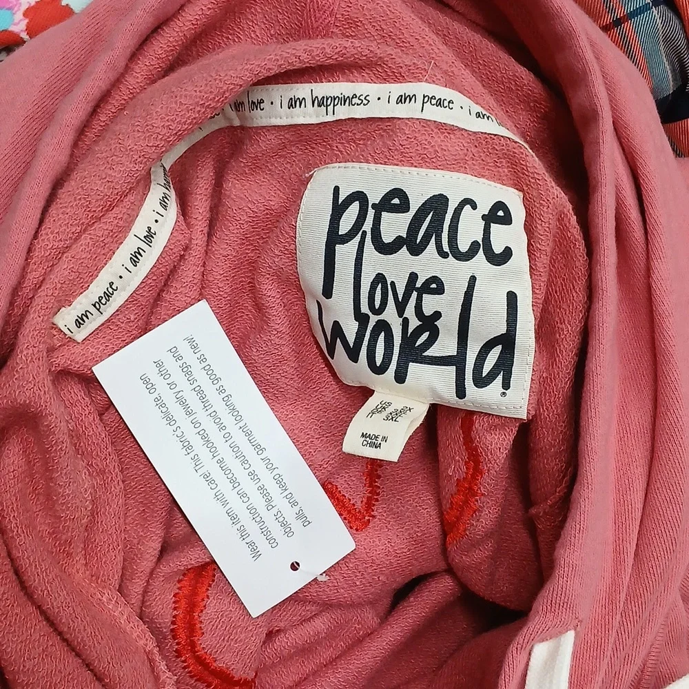 NWT Peace Love World I AM LOVE Pink Hoodie Size  2X - Picture 6 of 8